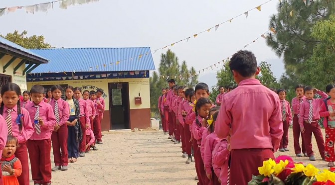 Uniformes pour l’école Basic School Kanigaon
