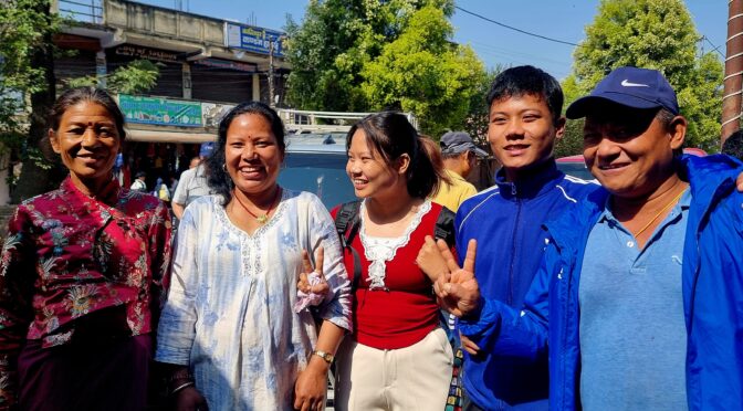 Fin de Scolarité & Bachelor pour Bibek Tamang